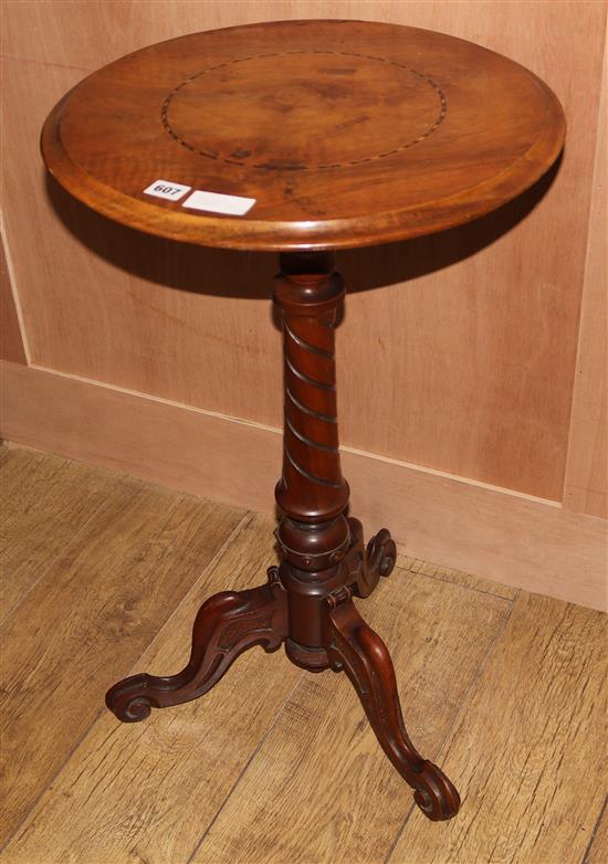 A Victorian walnut tripod table, H.76cm